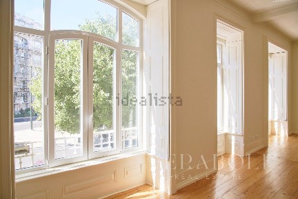 Apartamento T2 à venda na Rua Alexandre Herculano