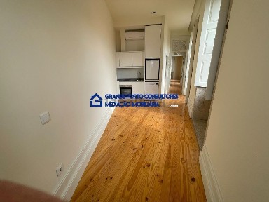 Arrendamento de apartamento T0 em Vitória - Clérigos