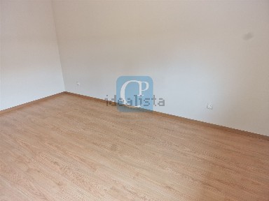 Arrendamento de apartamento T2 na Rua do Tronco, 388