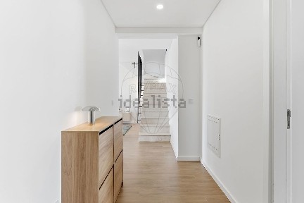 Apartamento T3 à venda na Rua do Factor