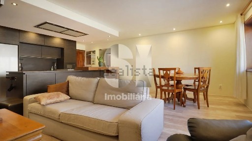 Apartamento T3 à venda na Rua João Domingos Bontempo