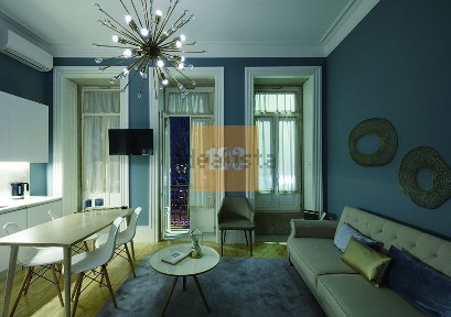 Apartamento T0 à venda na Rua de Fernandes Tomás