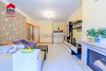 Apartamento T2 à venda na Carreira - Cidade Jovem - Venda Nova