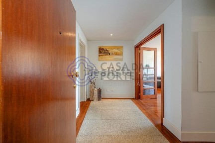 Apartamento T2 à venda na Praceta Helena Vieira da Silva s/n