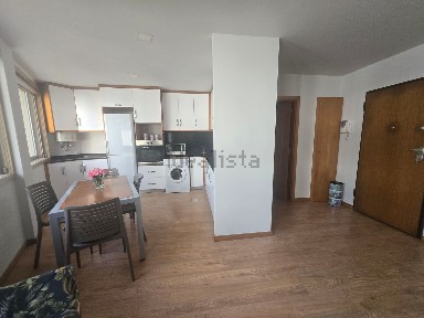 Apartamento T1 à venda na Rua das Doze Casas