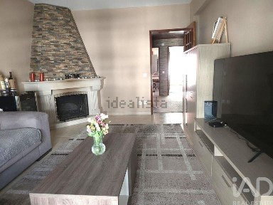 Arrendamento de apartamento T2 na Afonso Costa - Fonte do Lavra