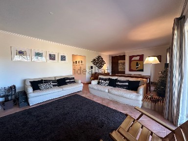 Arrendamento de apartamento T3 na Rua dos Ciprestes