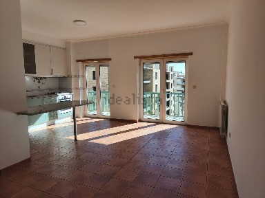 Arrendamento de apartamento T2 em Covilhã e Canhoso