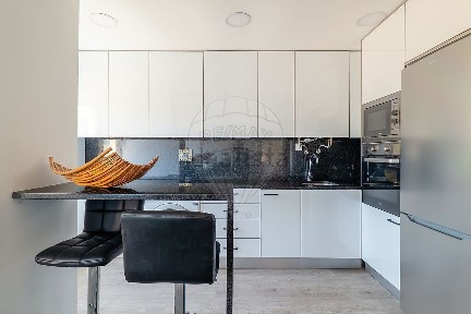 Arrendamento de apartamento T1 na Rua de Xabregas