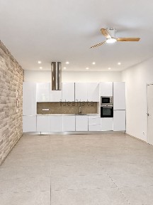 Espaço comercial à venda na Rua São João, 29