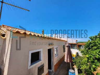 Moradia geminada à venda em Sagres