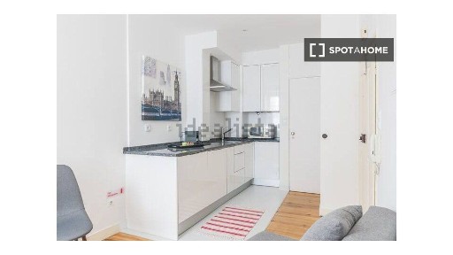 Arrendamento de apartamento T1 na Travessa dos Fiéis de Deus