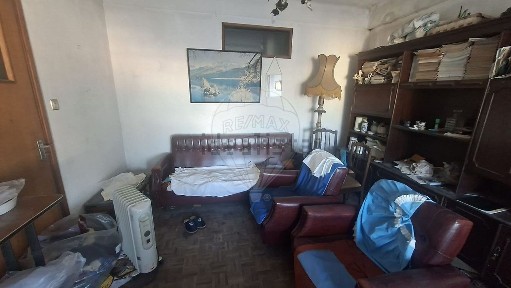 Apartamento T3 à venda na Rua da Moeda