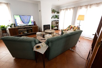 Moradia independente à venda em Mira