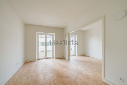 Apartamento T2 à venda na Avenida Conselheiro Fernando de Sousa s/n