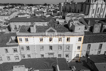 Arrendamento de apartamento T3 na Rua da Moeda, 10