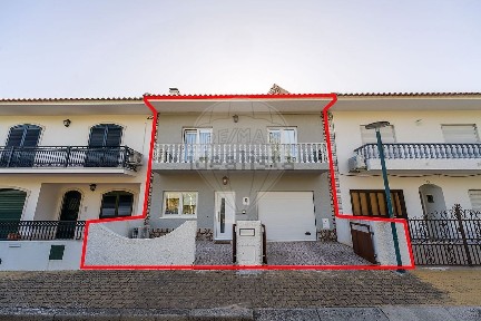 Moradia independente à venda na Rua Capitão Custódio Janeiro Santana