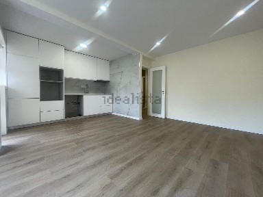 Apartamento T2 à venda na Travessa João de Deus, 40