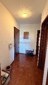 Arrendamento de apartamento T2 na Rua Professor Prado Coelho