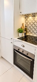 Arrendamento de apartamento T1 na Rua do Sol a Santana