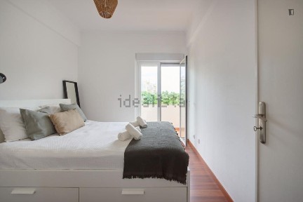 Arrendamento de apartamento T2 na Rua do Guarda-Jóias