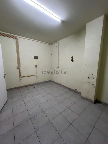 Arrendamento de espaço comercial na Rua Luciano Cordeiro