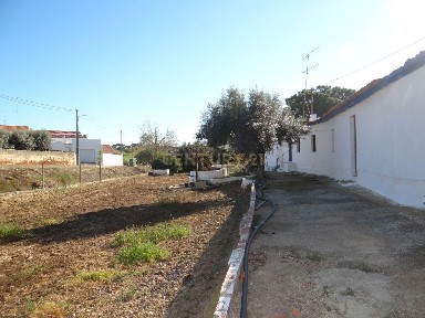 Herdade à venda na Rua Nova da Horta s/n