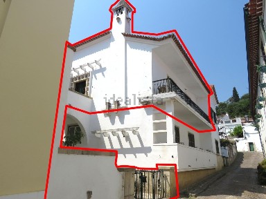 Apartamento T5 à venda em Tomar e Santa Maria dos Olivais