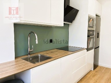 Apartamento T2 à venda na Rua da Quinta do Charquinho