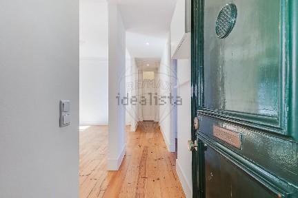 Apartamento T3 à venda na Travessa do Noronha