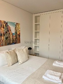Apartamento T0 à venda na Rua barata salgueiro