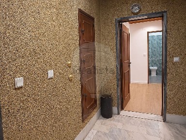 Apartamento T2 à venda na Rua José Maria Pereira