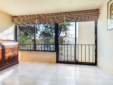 Apartamento T2 à venda na Rua Álamos