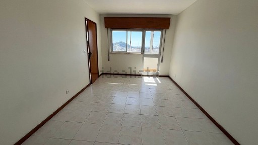 Arrendamento de apartamento T2 na Rua de Vila d'Este