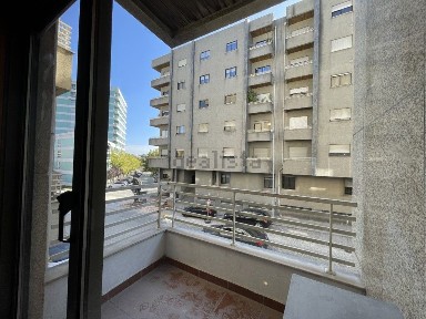 Arrendamento de apartamento T2 na Rua Fernando de Almeida