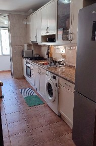 Arrendamento de apartamento T2 na Rua do Campinho, 9