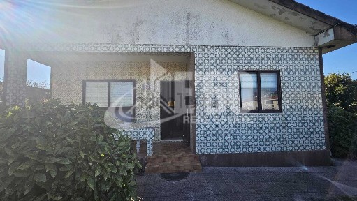 Casa ou moradia à venda em Paramos