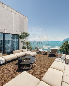 Apartamento T2 à venda na Rua Gregório de Freitas