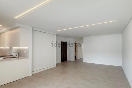 Apartamento T2 à venda em Quinta da Várzea