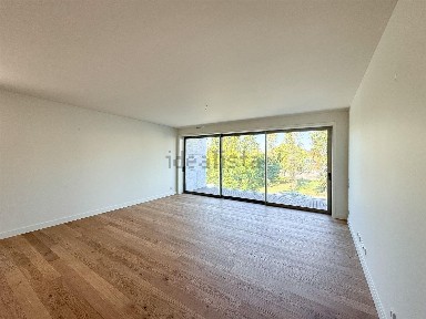 Apartamento T3 à venda na Rua Manuel Marques Gomes