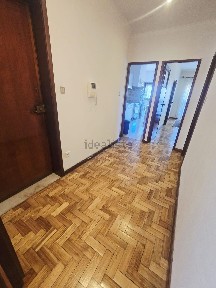 Apartamento T2 à venda na Rua Godinho de Faria