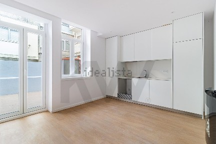 Apartamento T1 à venda na Rua Antero Quental s/n