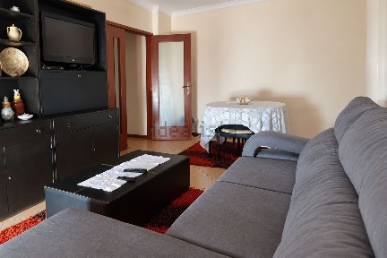 Apartamento T2 à venda na Avenida Grupo Aeme s/n