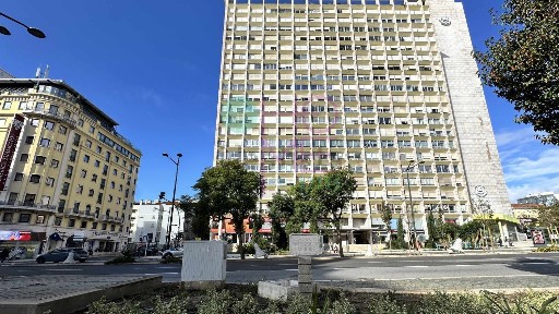 Avenidas Novas, São Sebastião da Pedreira, Urb. Edifício Aviz, Avenida Fontes Pereira de Melo, 35