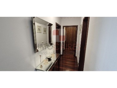 Apartamento T2 à venda na Estrada da Ponta Oliveira