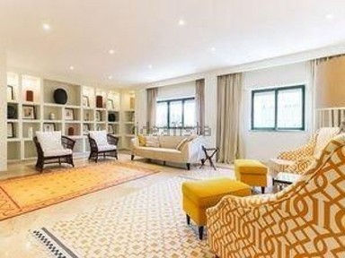Arrendamento de apartamento T4 na Rua José Estevão de Vasconcelos, 85