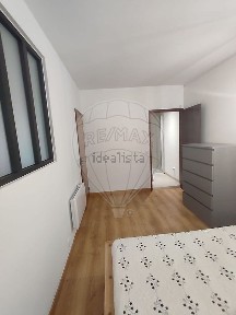 Apartamento T3 à venda na Praça Municipal