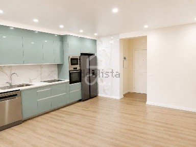 Apartamento T1 à venda em Chorente - Góios - Courel - Pedra Furada - Gueral