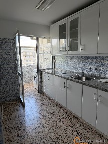 Apartamento T3 à venda na Rua Alexandre Herculano s/n