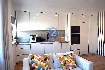 Arrendamento de apartamento T2 na Avenida 22 de Maio